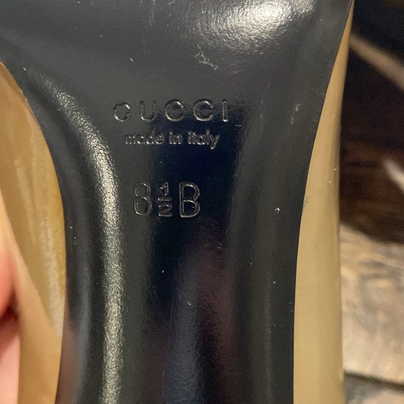 Gucci heels smoke grey 8+ authentic - Picture 4 of 12